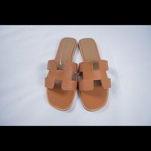 Hermes oran sandal size 6